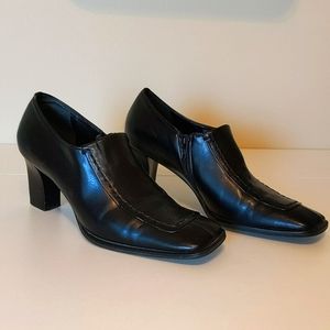 Franco Sarto heel ankle boot made in Brazil